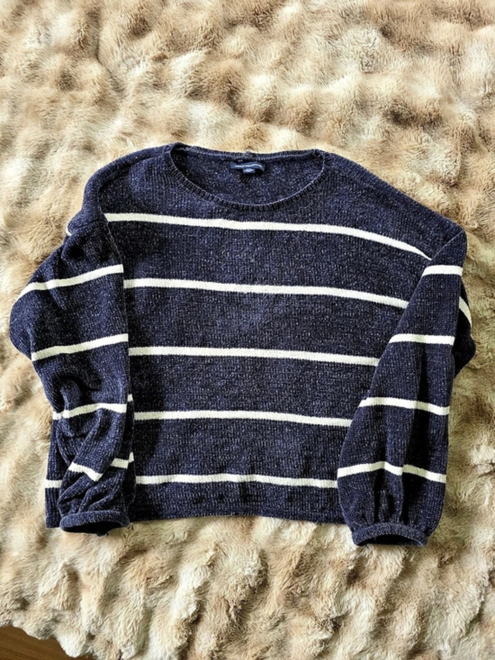 ☁️ COZY ☁️ Oversized Crewneck Sweater | Size Medium